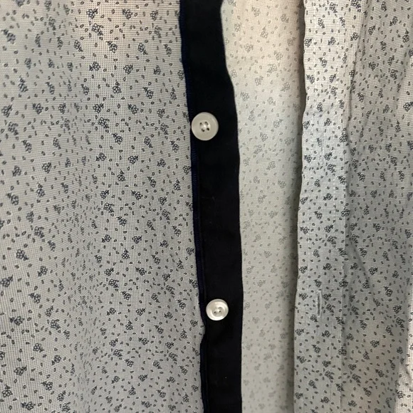 White Patterned Button-Up Shirt - Picture 4 of 7